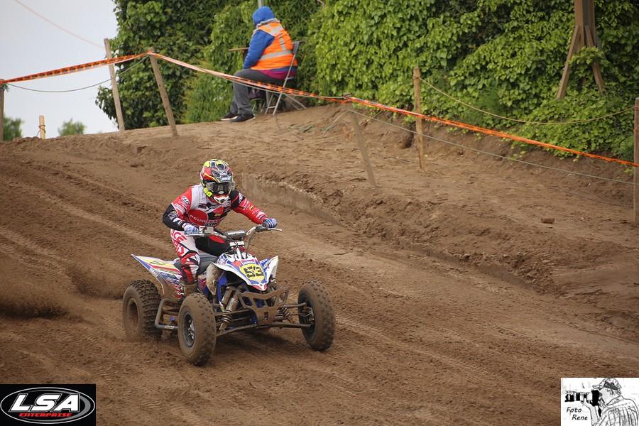 quad (2)-lommel